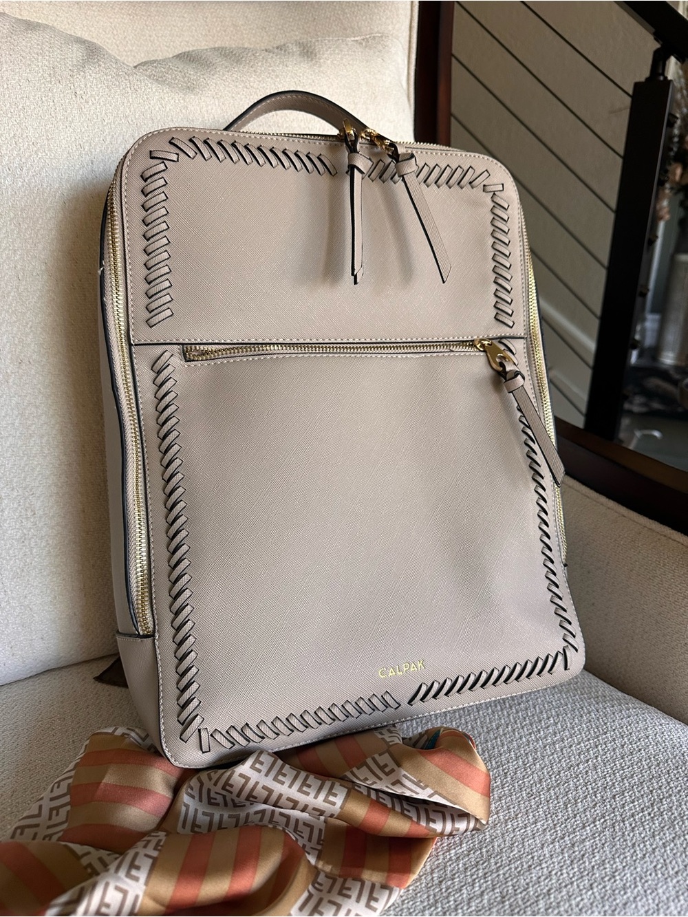 ⭐️LAST CHANCE⭐️ CALPAK 15” Kaya Laptop Backpack in Stone ✈️ - Picture 14 of 16